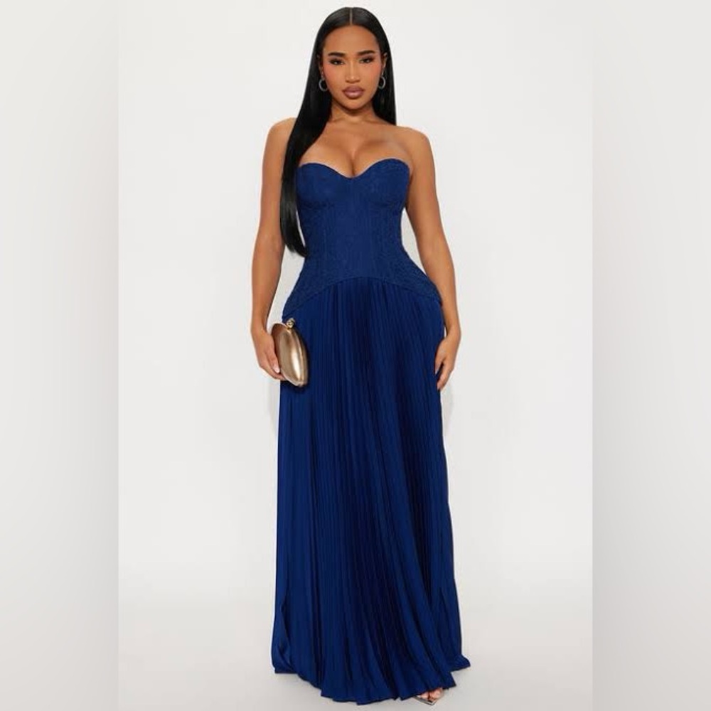 Fashion Nova Daniella Navy Blue Pleated Evening Gown